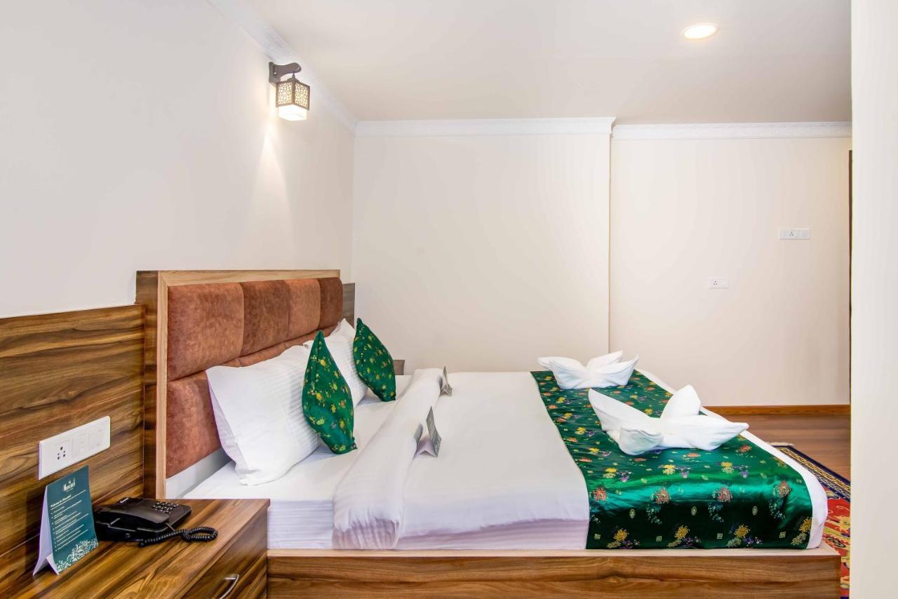 Muscatel Central Hotel - Dzeemkhang กังต็อก ภายนอก รูปภาพ