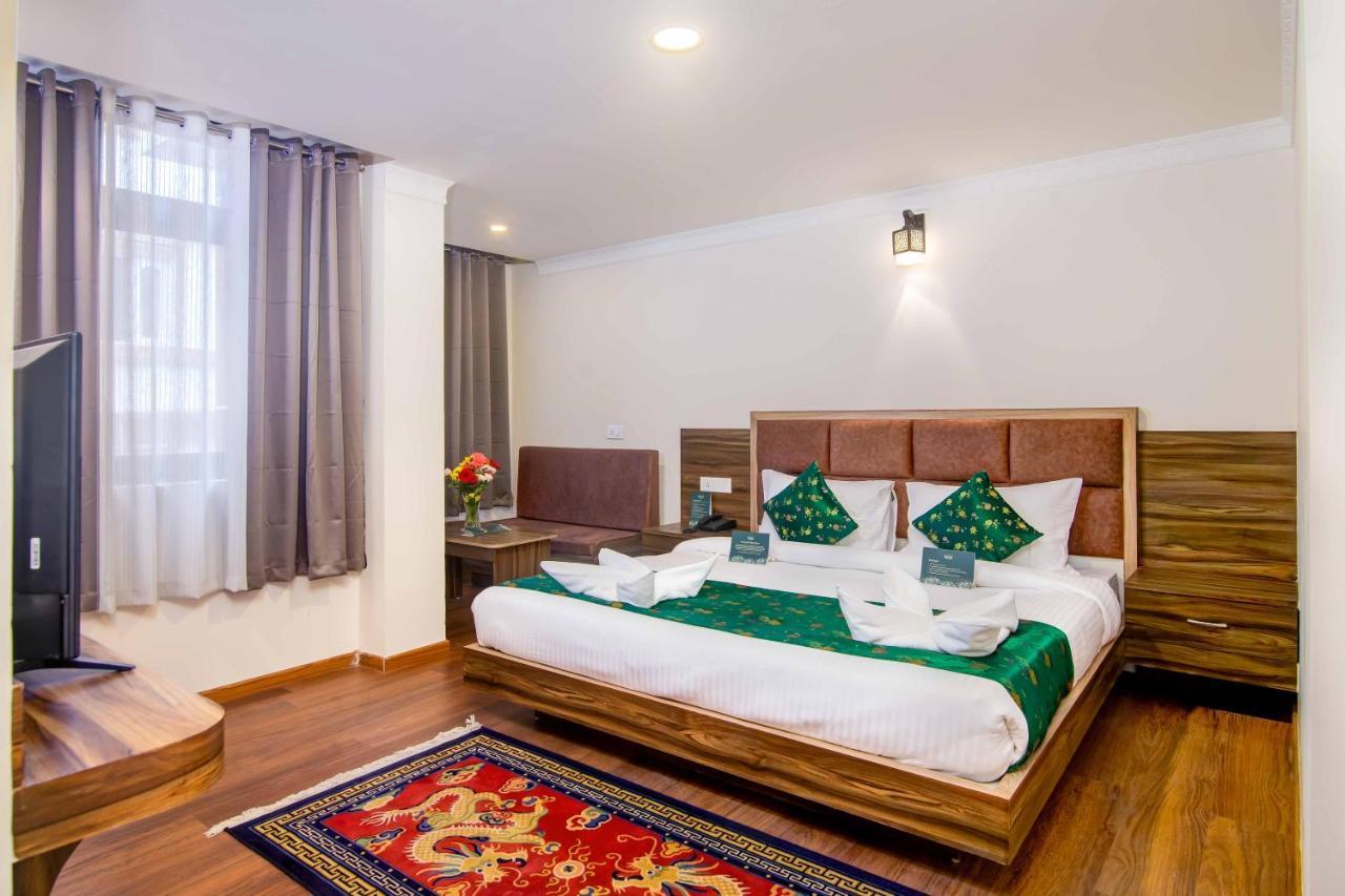 Muscatel Central Hotel - Dzeemkhang กังต็อก ภายนอก รูปภาพ