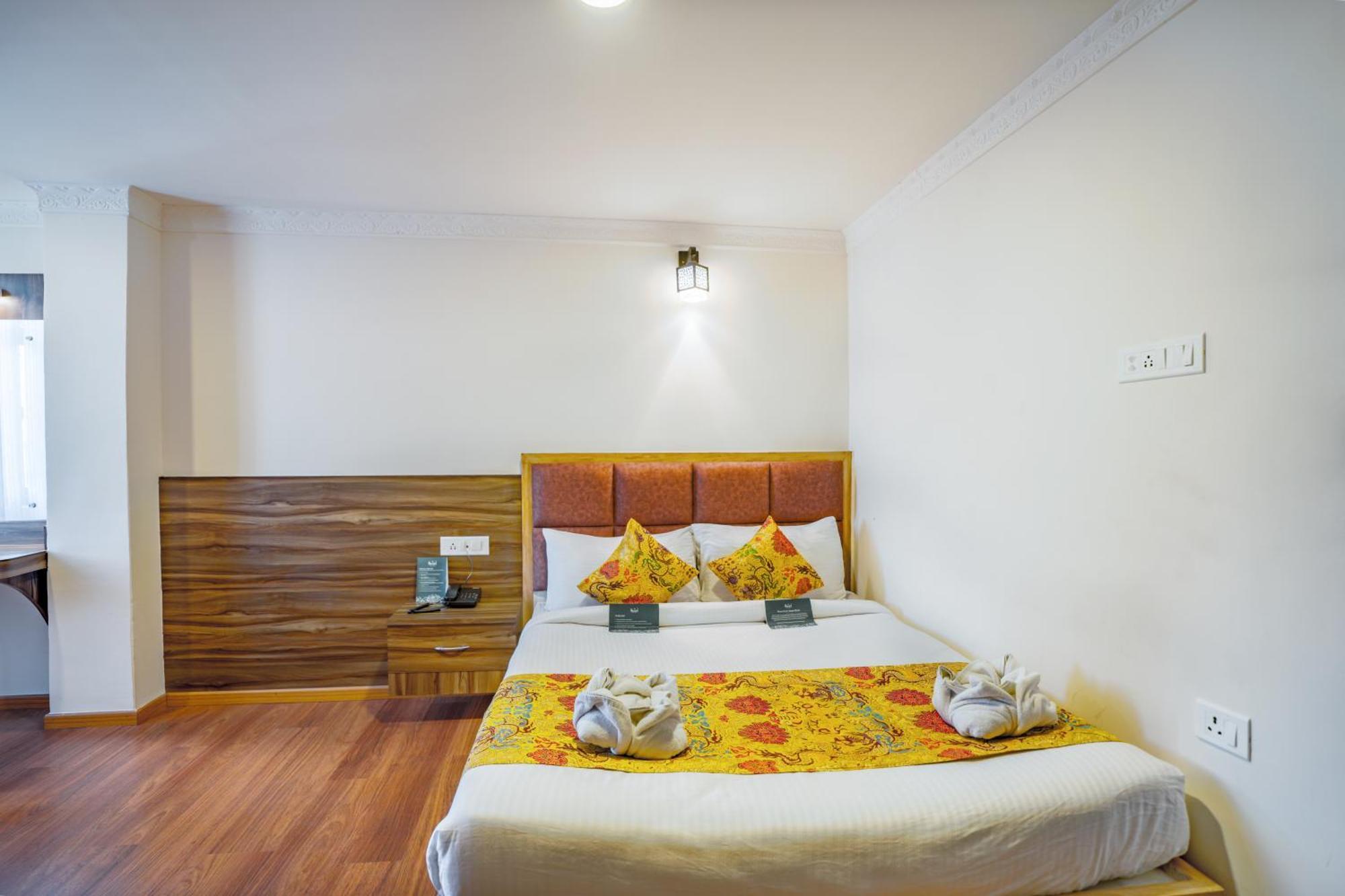 Muscatel Central Hotel - Dzeemkhang กังต็อก ภายนอก รูปภาพ